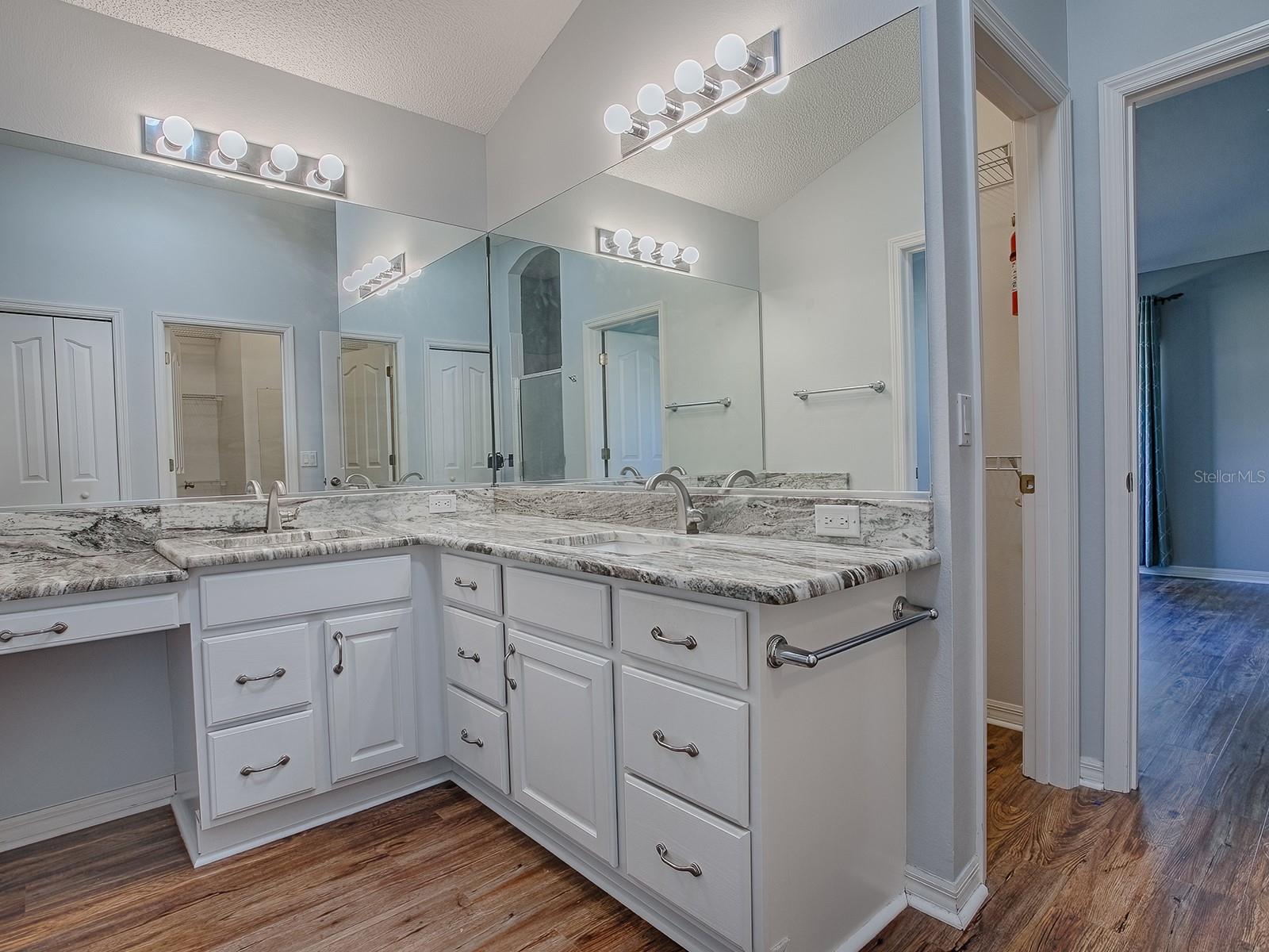 17015 SE 94TH BERRIEN CT, THE VILLAGES, FL, 32162
