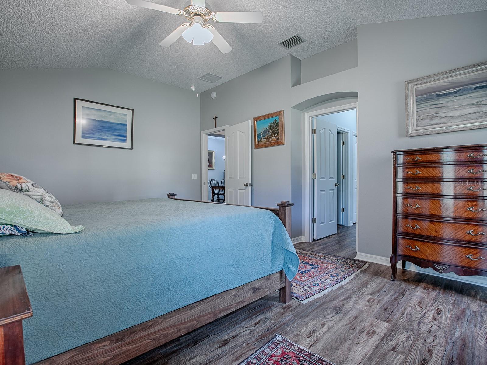 17015 SE 94TH BERRIEN CT, THE VILLAGES, FL, 32162