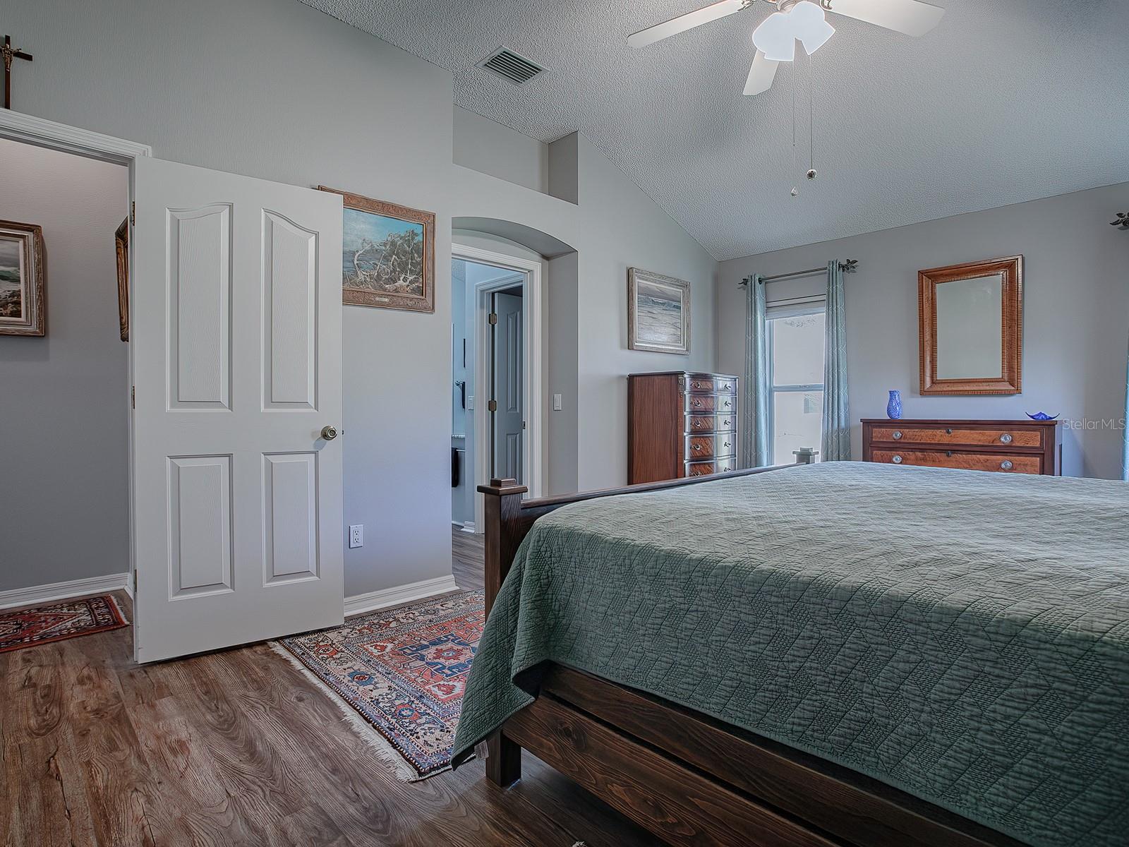 17015 SE 94TH BERRIEN CT, THE VILLAGES, FL, 32162