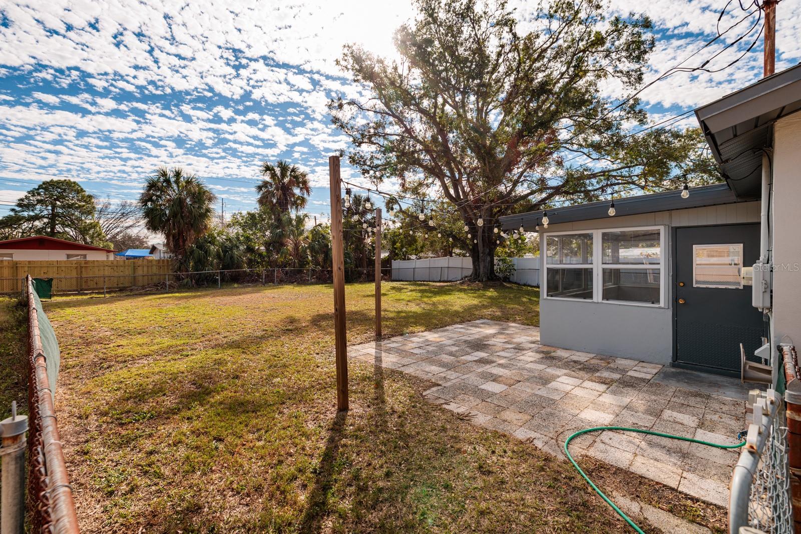 235 SE MADISON CIR N, ST PETERSBURG, FL, 33703