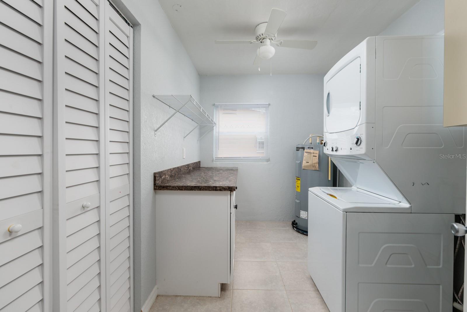 235 SE MADISON CIR N, ST PETERSBURG, FL, 33703