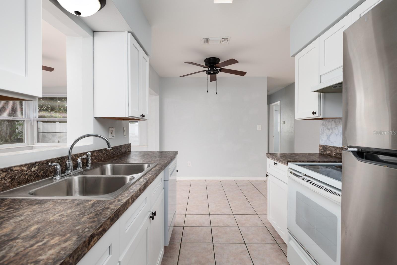 235 SE MADISON CIR N, ST PETERSBURG, FL, 33703