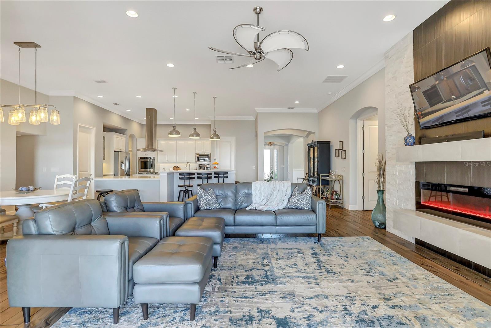 15550 AVENUE OF THE ARBORS, WINTER GARDEN, FL, 34787