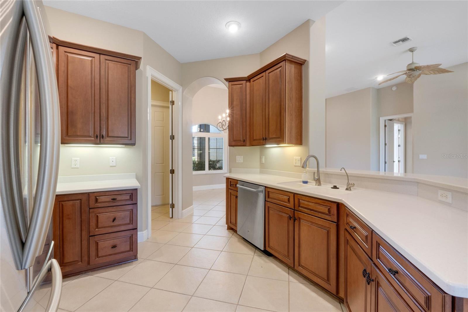 6027 SPINNAKER LOOP, LADY LAKE, FL, 32159
