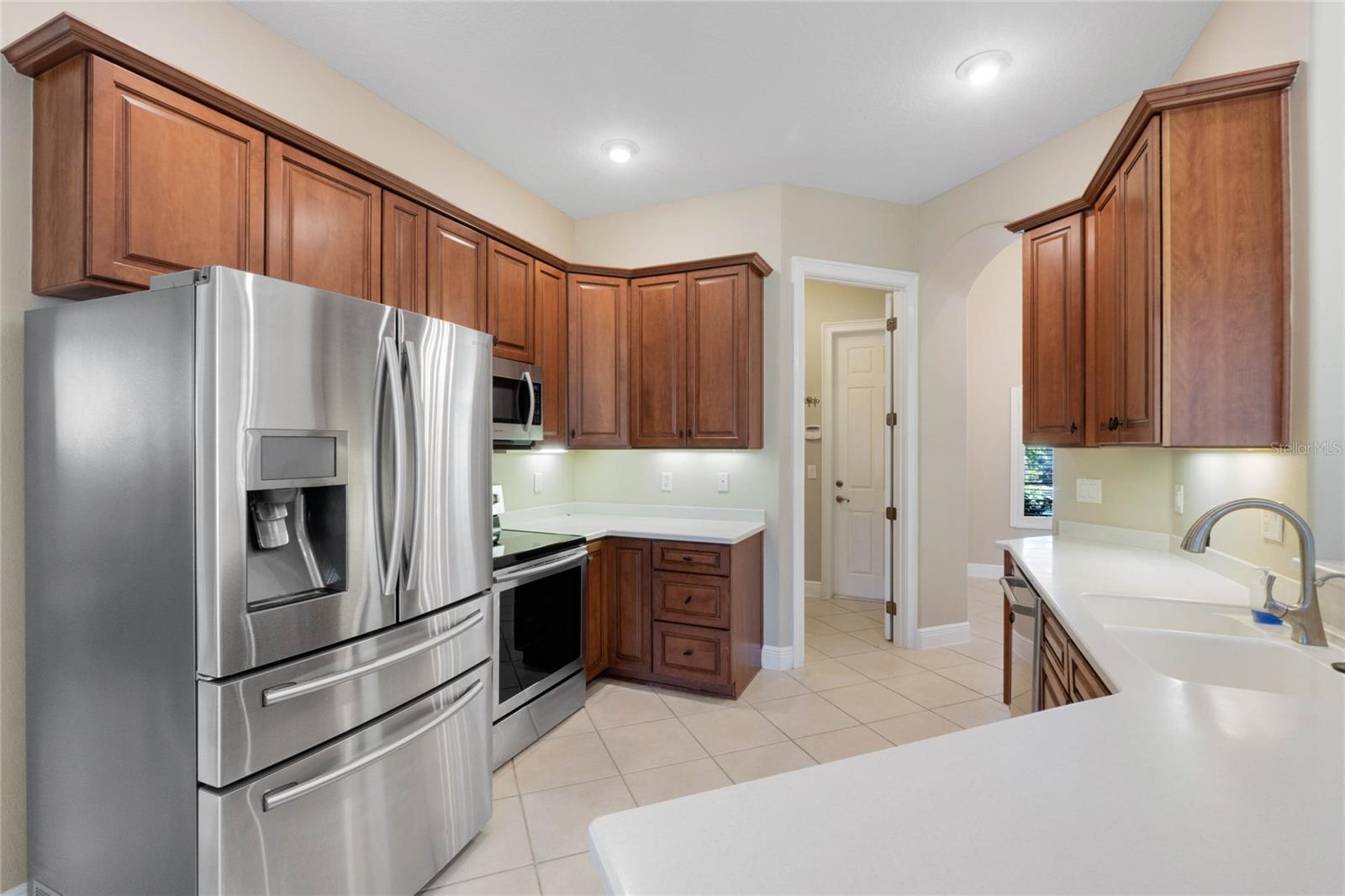 6027 SPINNAKER LOOP, LADY LAKE, FL, 32159
