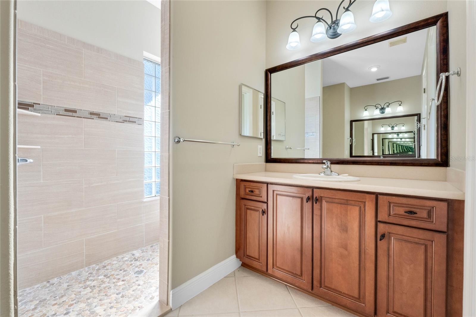 6027 SPINNAKER LOOP, LADY LAKE, FL, 32159