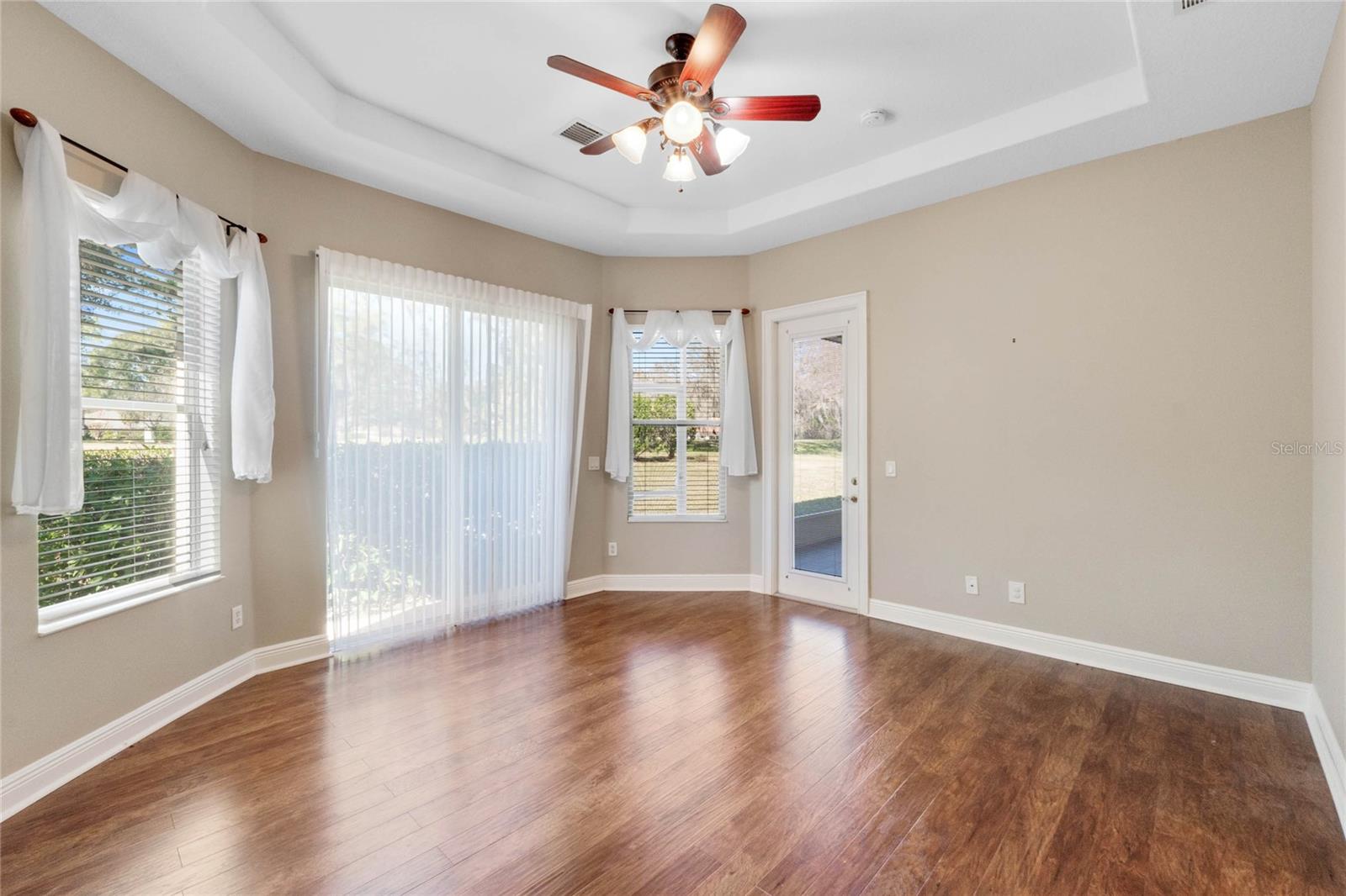 6027 SPINNAKER LOOP, LADY LAKE, FL, 32159