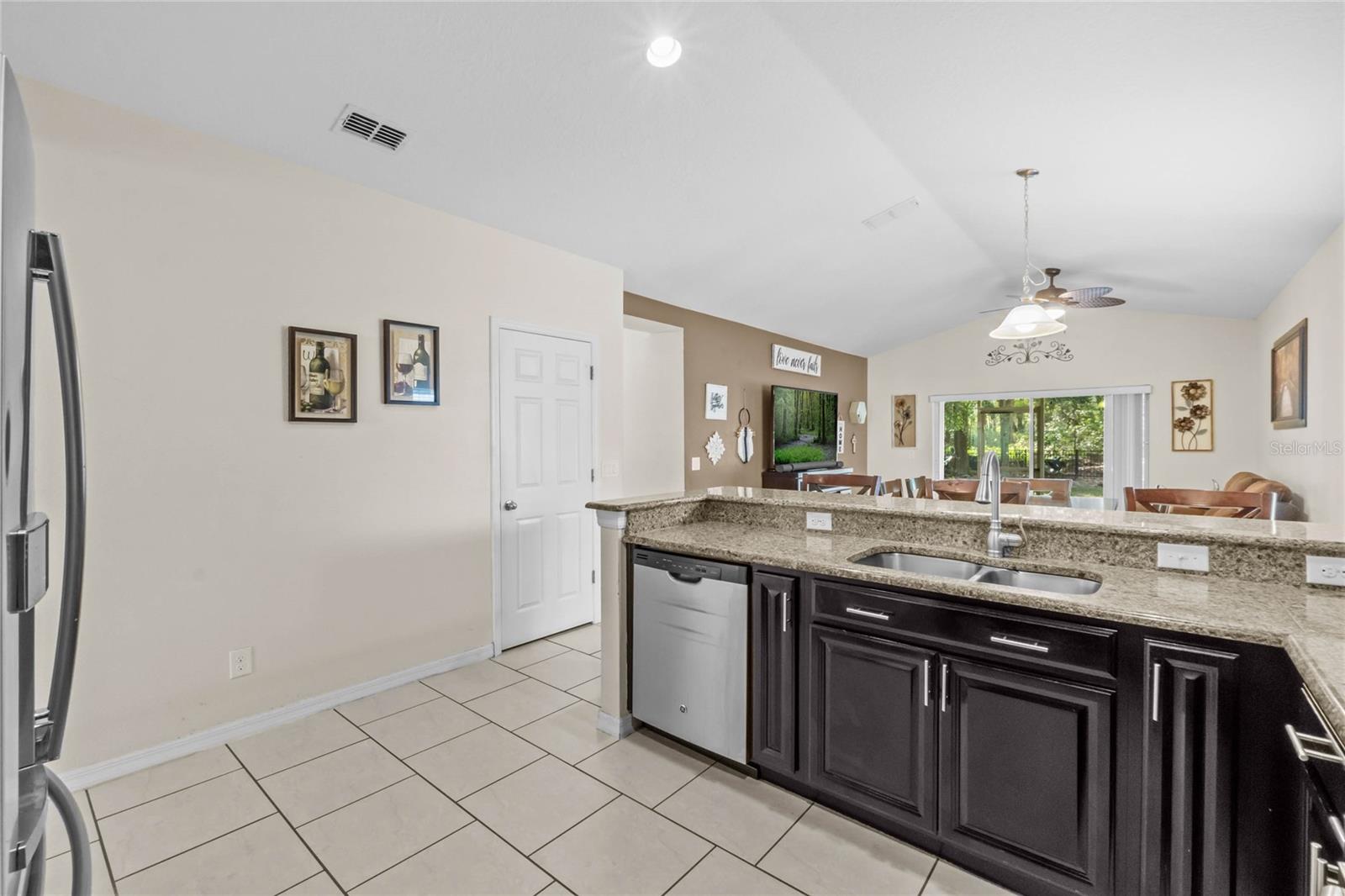 34405 ALAMEDA DR, SORRENTO, FL, 32776