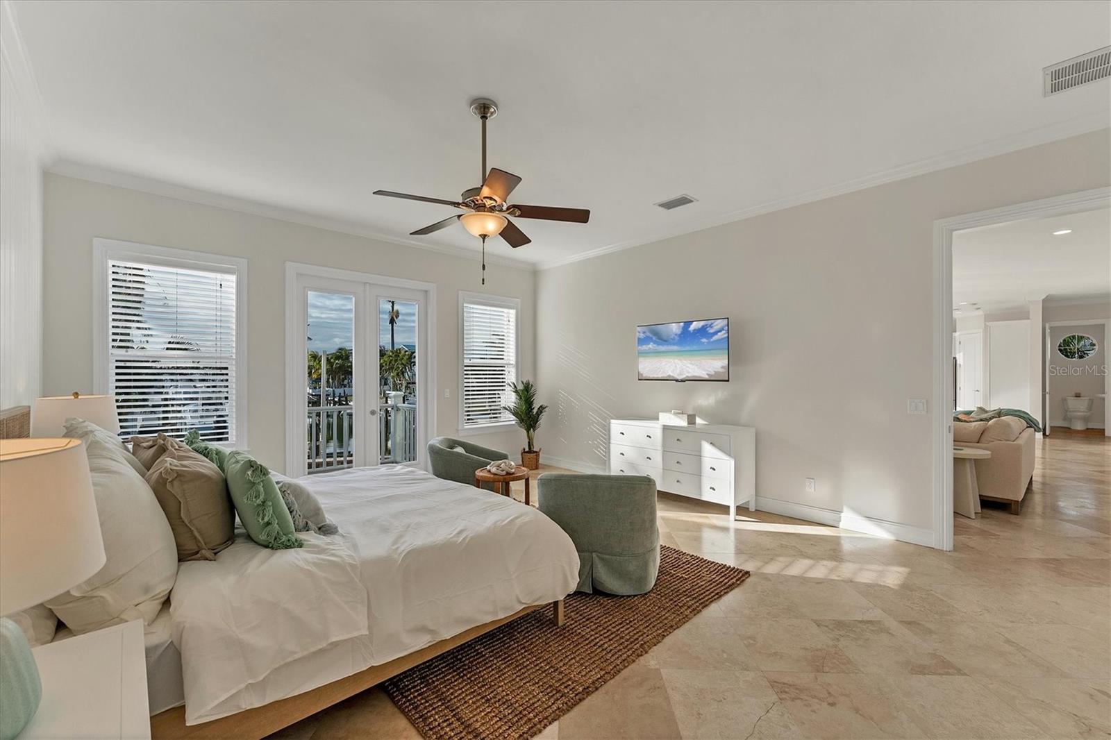 634 KEY ROYALE DR, HOLMES BEACH, FL, 34217