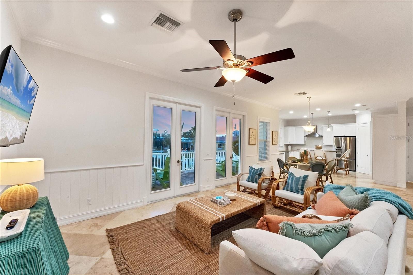 634 KEY ROYALE DR, HOLMES BEACH, FL, 34217