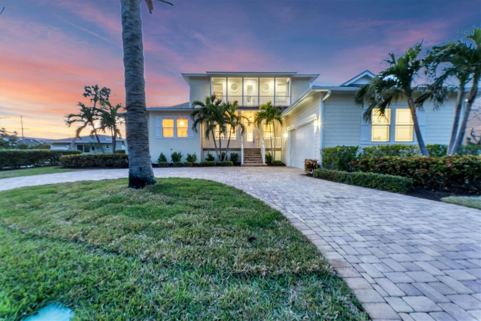 634 KEY ROYALE DR, HOLMES BEACH, FL, 34217