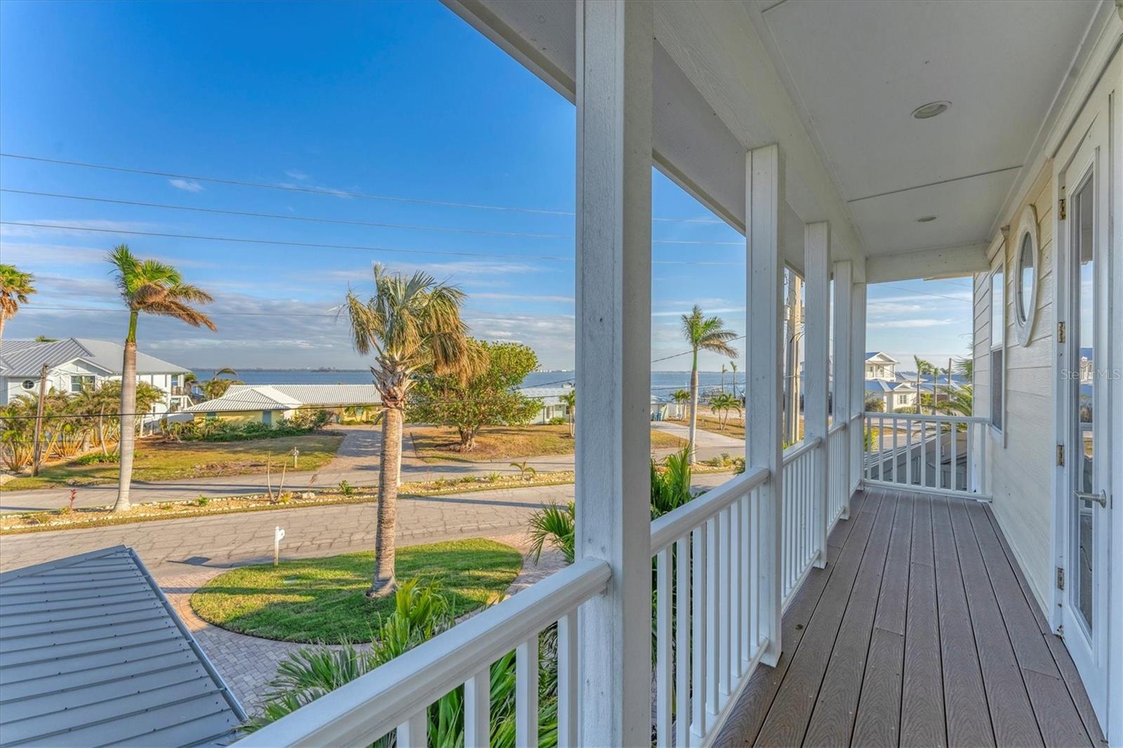 634 KEY ROYALE DR, HOLMES BEACH, FL, 34217