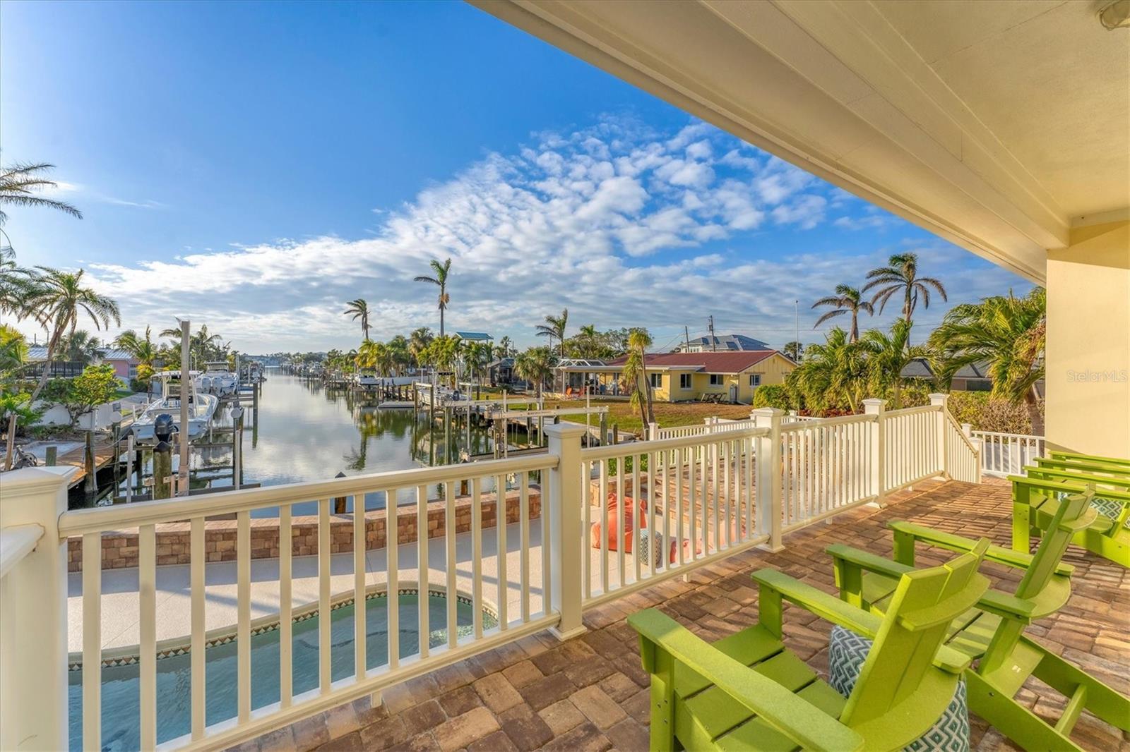 634 KEY ROYALE DR, HOLMES BEACH, FL, 34217