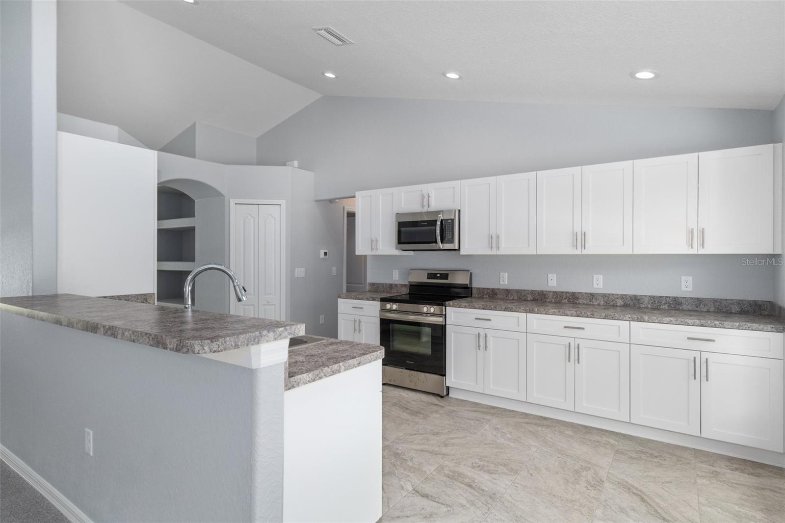 6850 N PAVILION LOOP, CITRUS SPRINGS, FL, 34433
