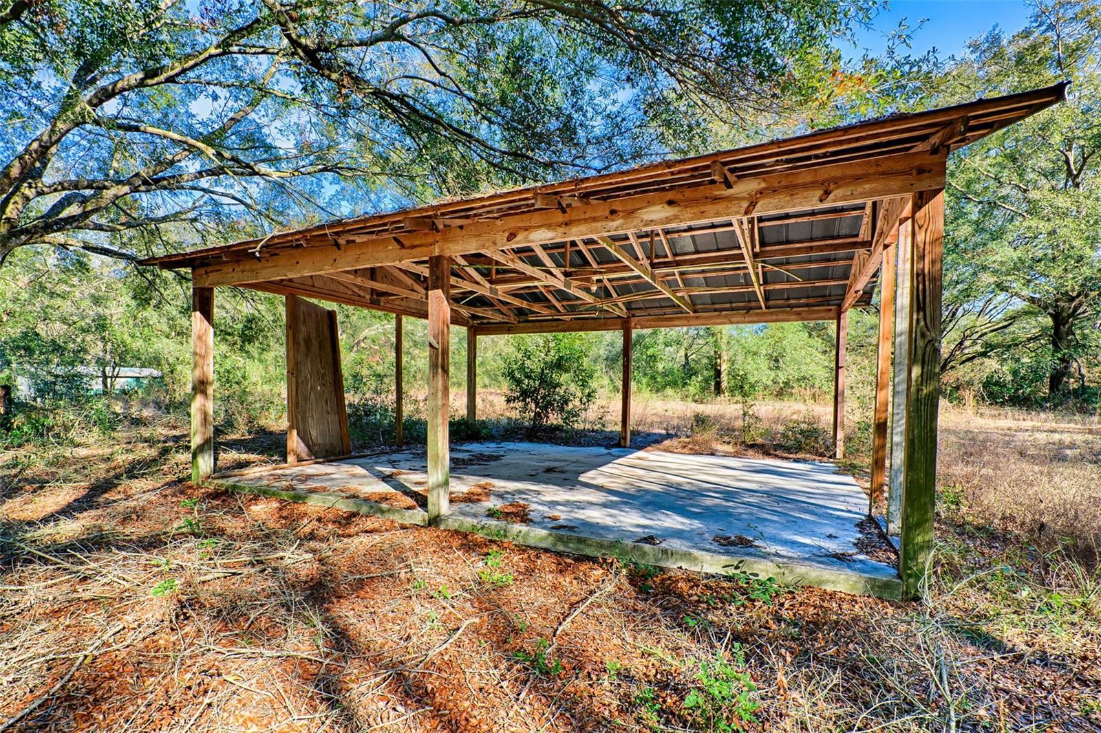 300 S US HIGHWAY 129, BELL, FL, 32619