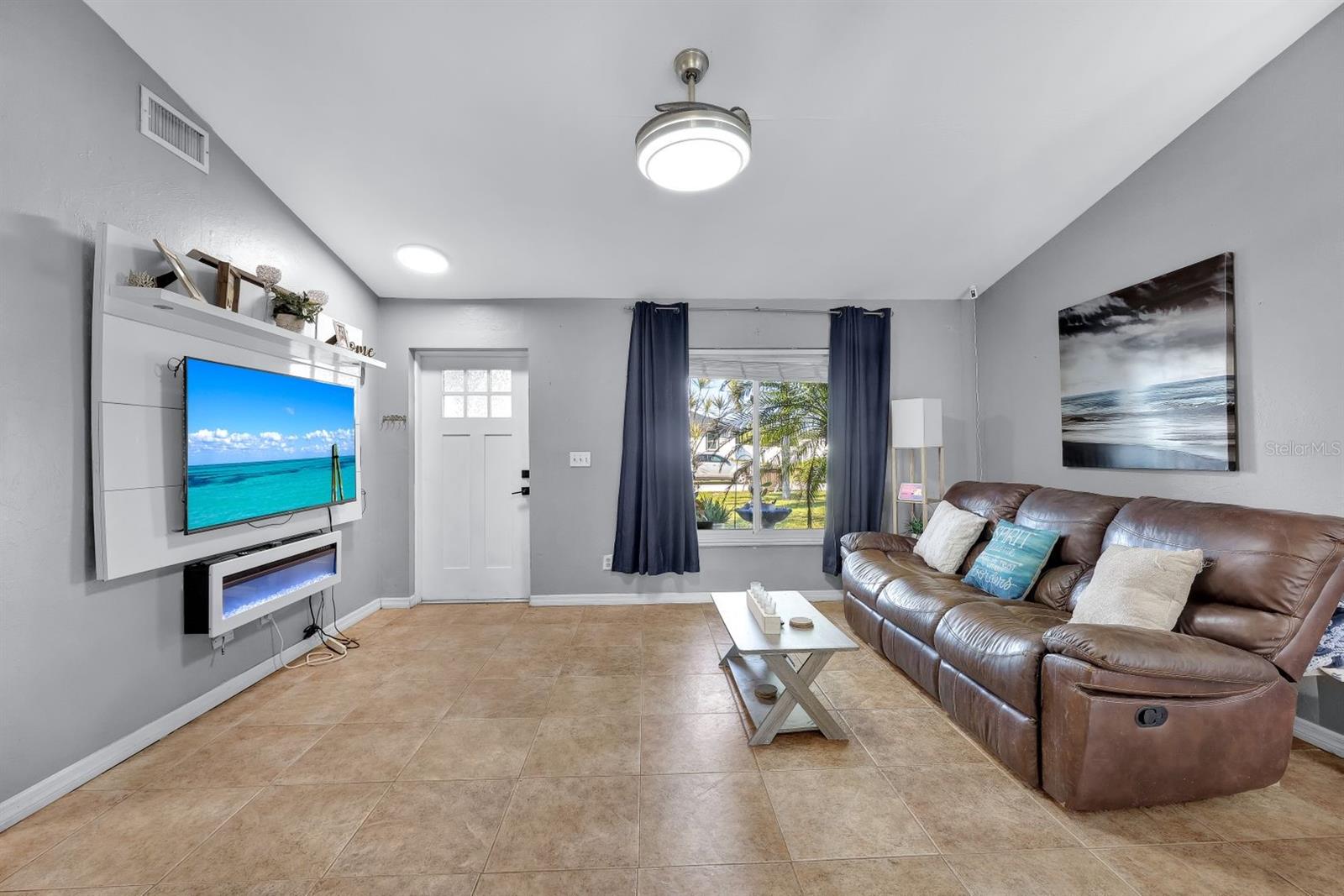 5 NW 13TH AVE, CAPE CORAL, FL, 33993