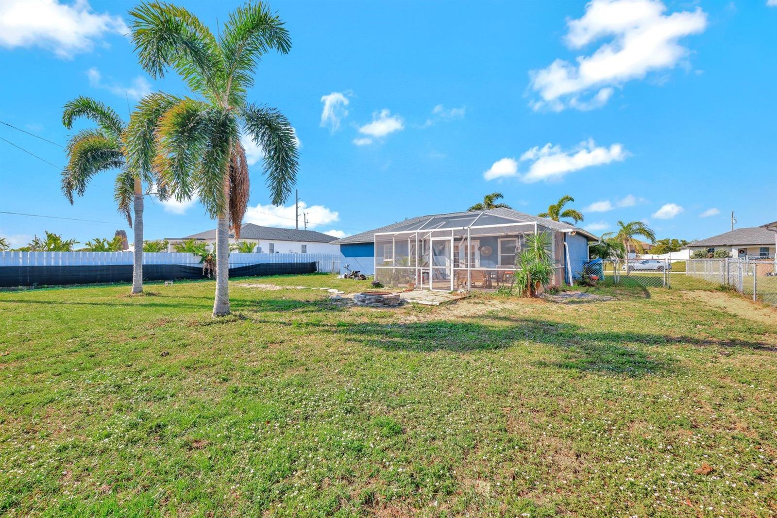 5 NW 13TH AVE, CAPE CORAL, FL, 33993
