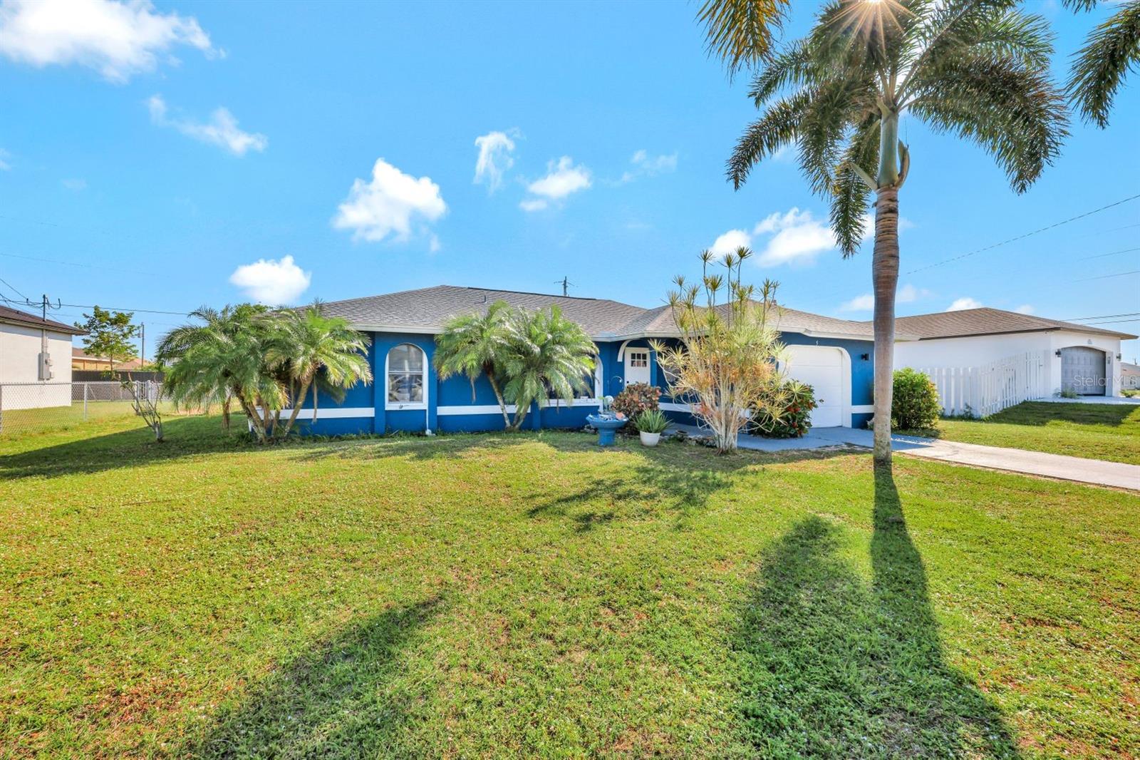 5 NW 13TH AVE, CAPE CORAL, FL, 33993