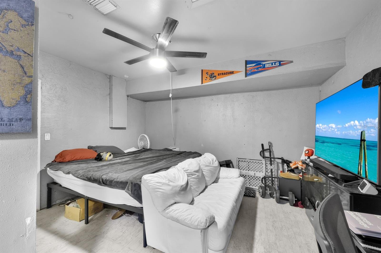 5 NW 13TH AVE, CAPE CORAL, FL, 33993