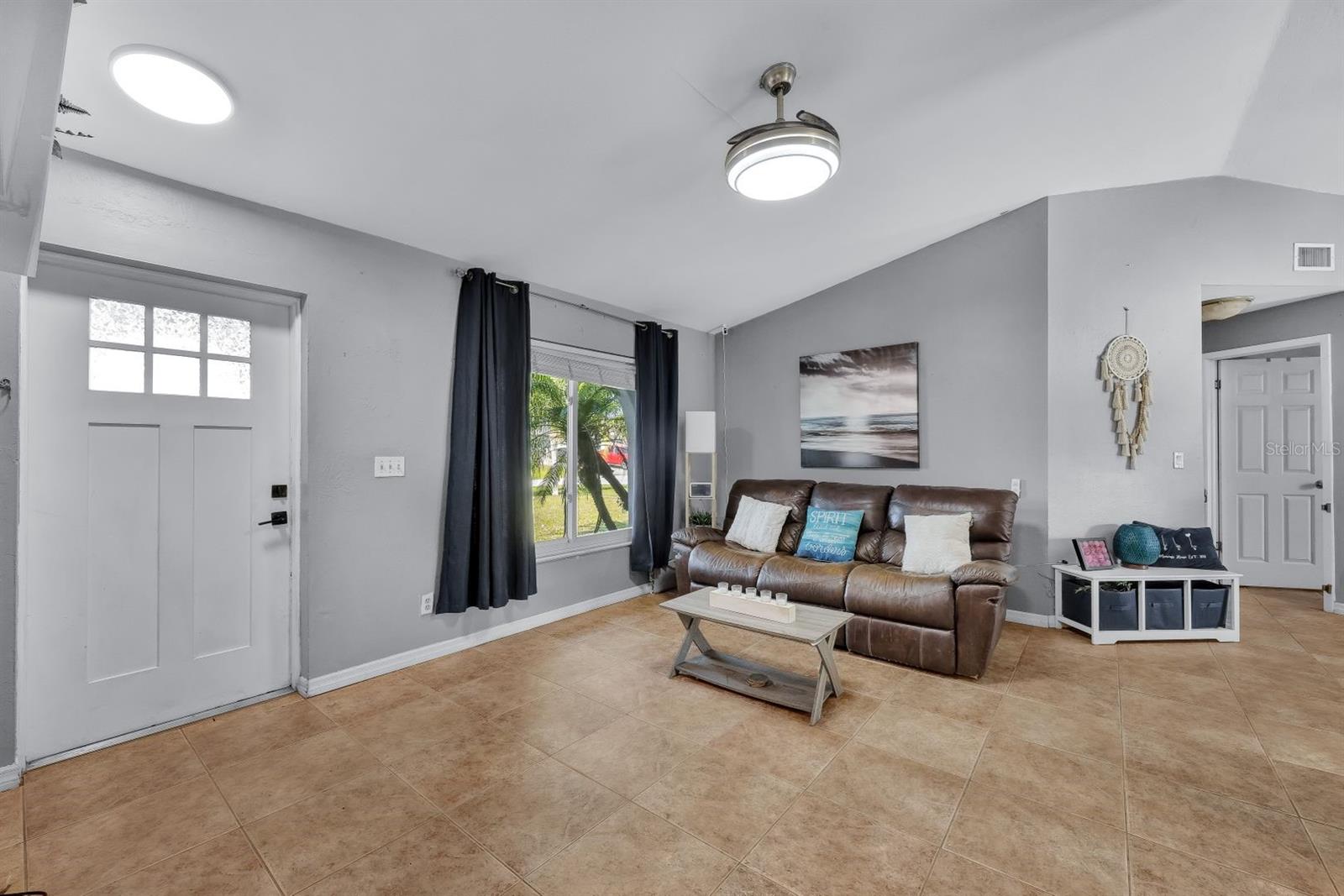 5 NW 13TH AVE, CAPE CORAL, FL, 33993