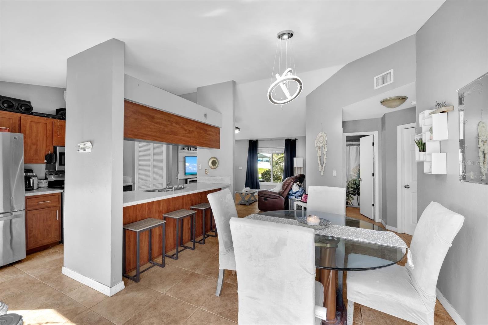 5 NW 13TH AVE, CAPE CORAL, FL, 33993
