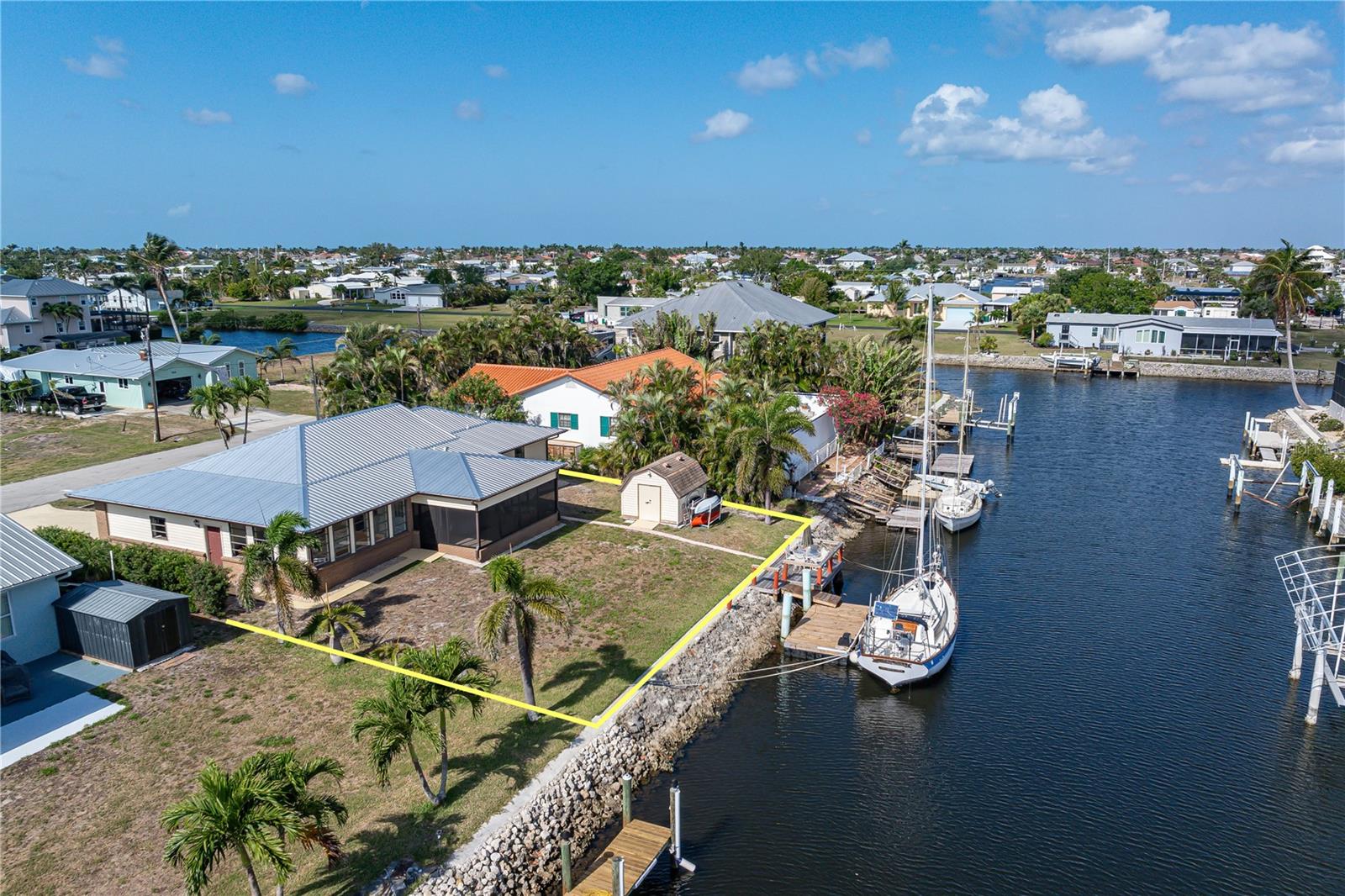520 BOARDMAN DR, PUNTA GORDA, FL, 33950