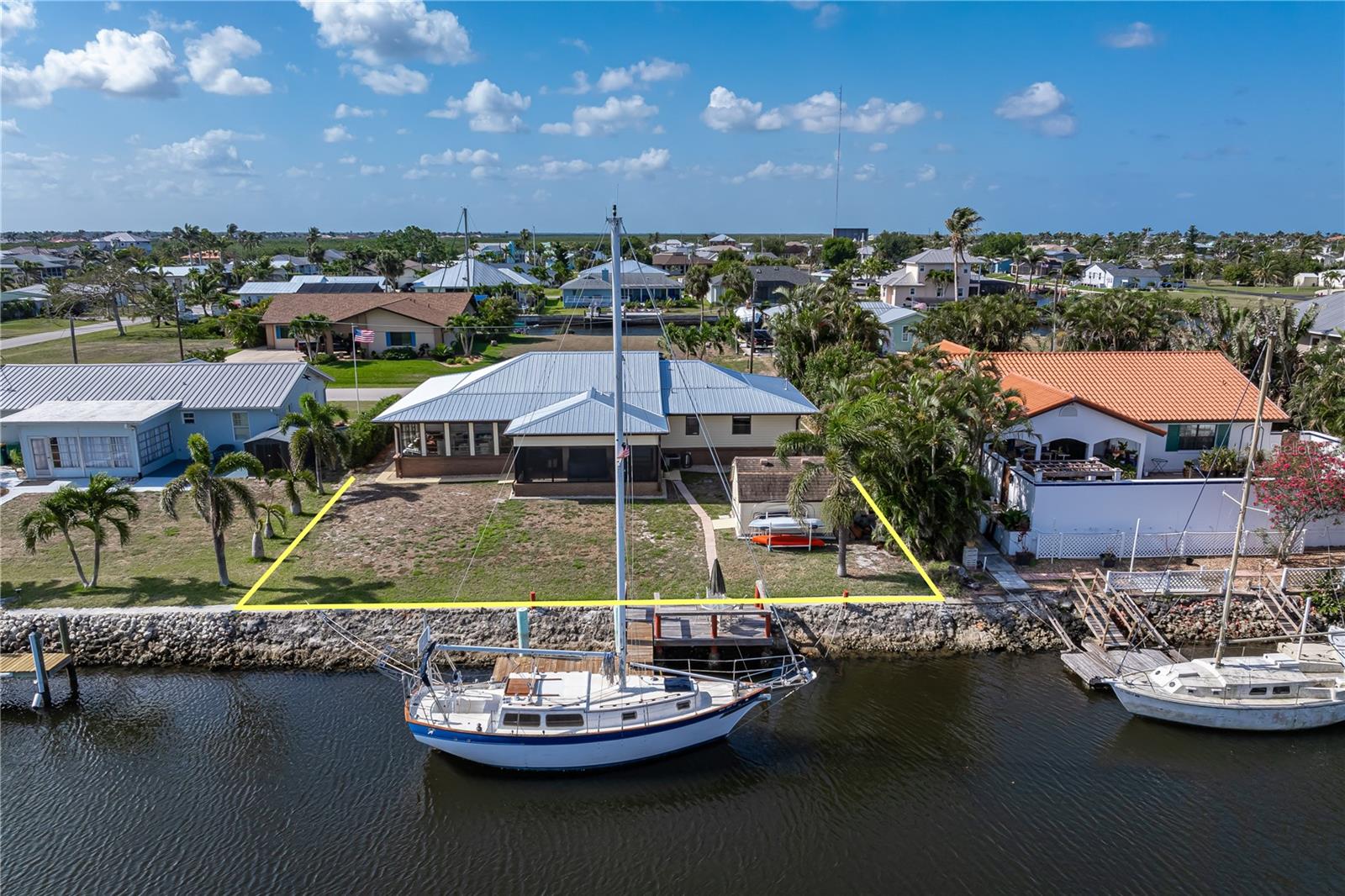 520 BOARDMAN DR, PUNTA GORDA, FL, 33950