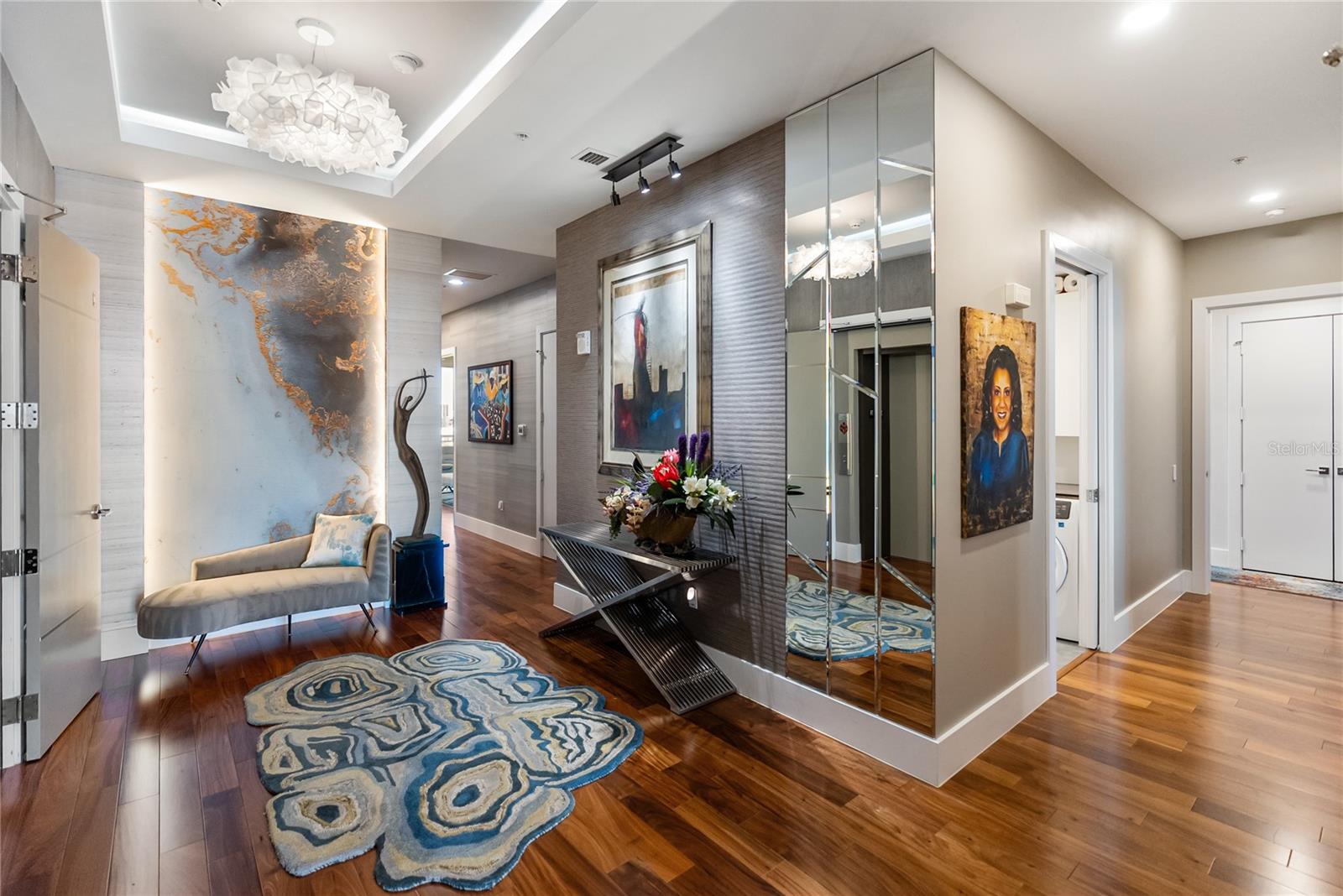 540 N TAMIAMI TRL #702, SARASOTA, FL, 34236