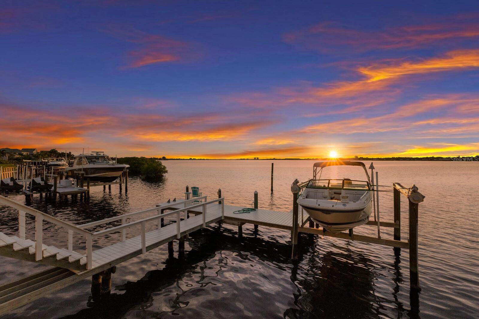 696 REGATTA WAY, BRADENTON, FL, 34208