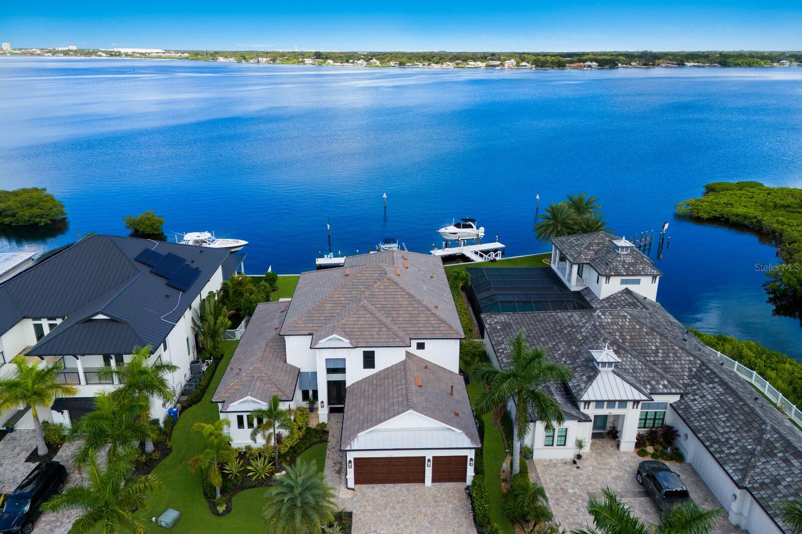 696 REGATTA WAY, BRADENTON, FL, 34208