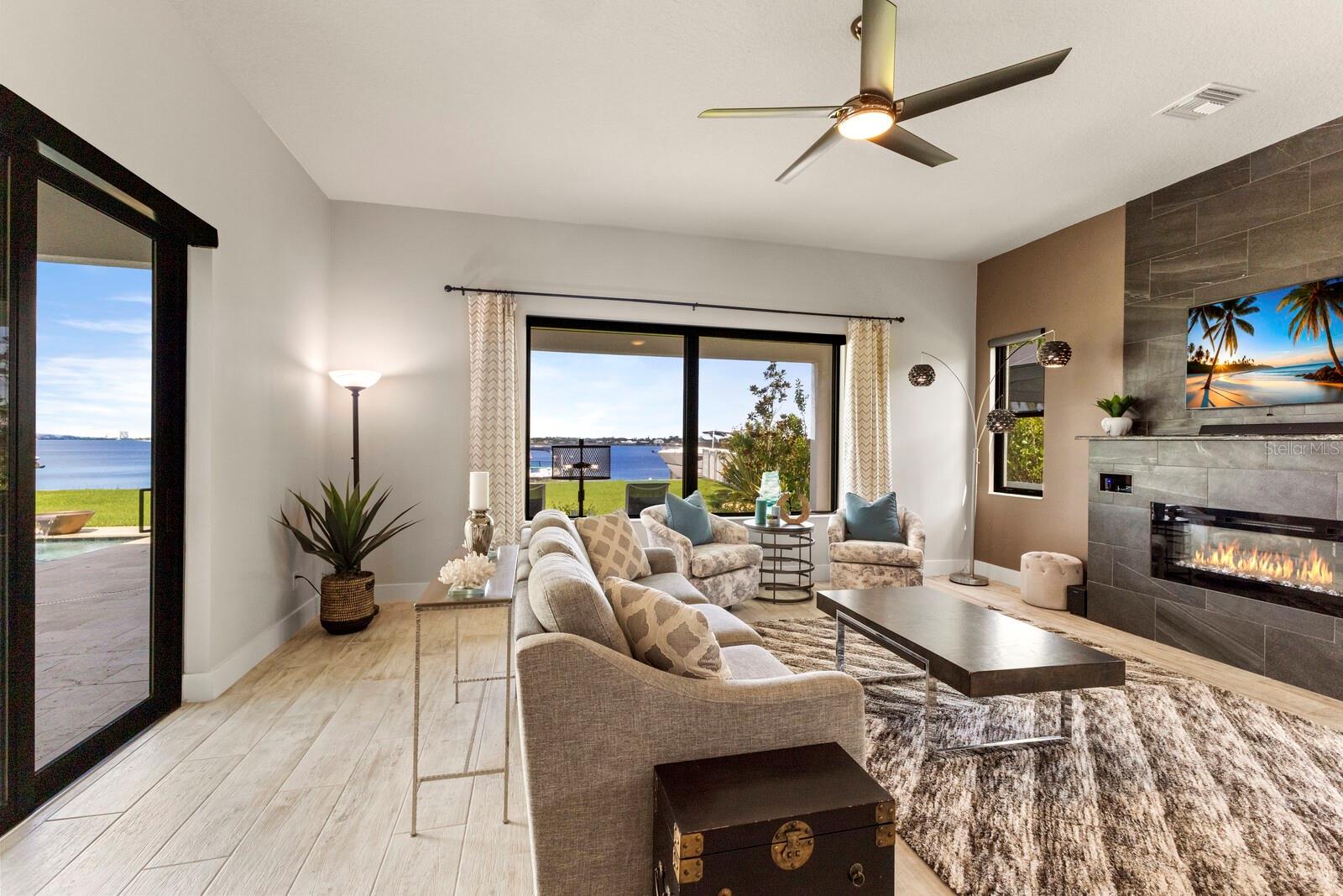 696 REGATTA WAY, BRADENTON, FL, 34208