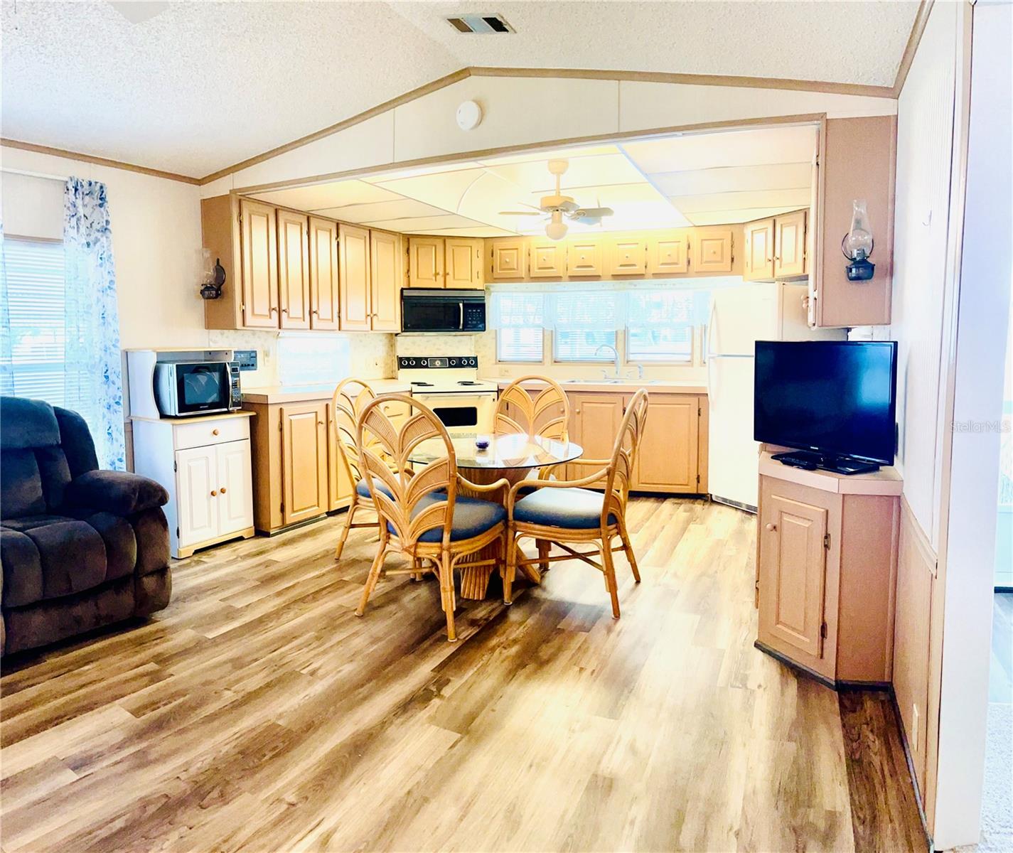 251 PATTERSON RD #D26, HAINES CITY, FL, 33844