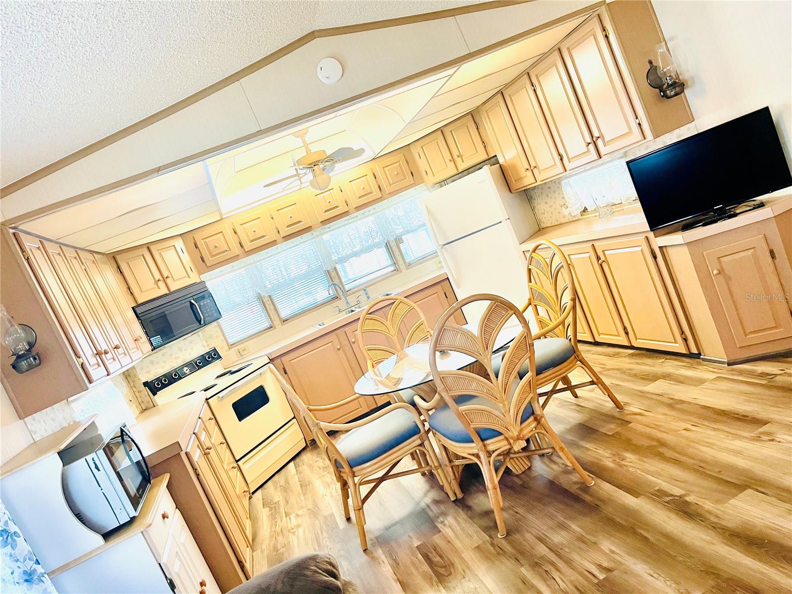251 PATTERSON RD #D26, HAINES CITY, FL, 33844