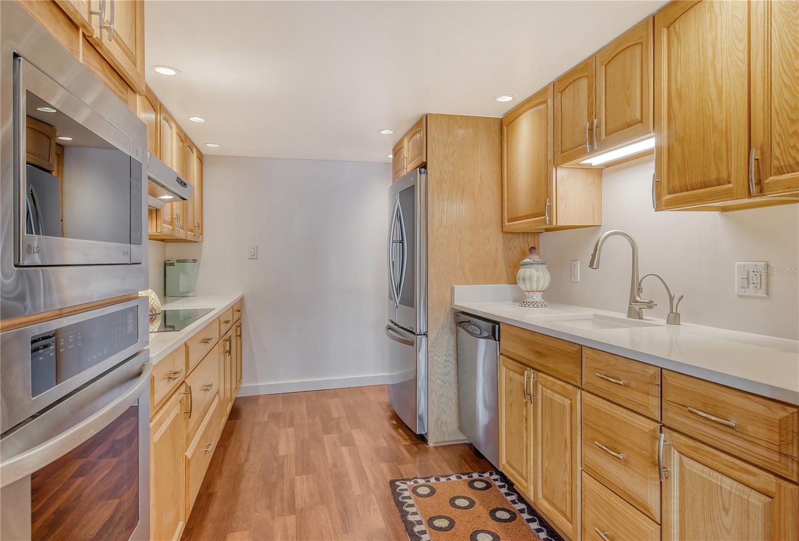 435 S GULFSTREAM AVE #1004, SARASOTA, FL, 34236