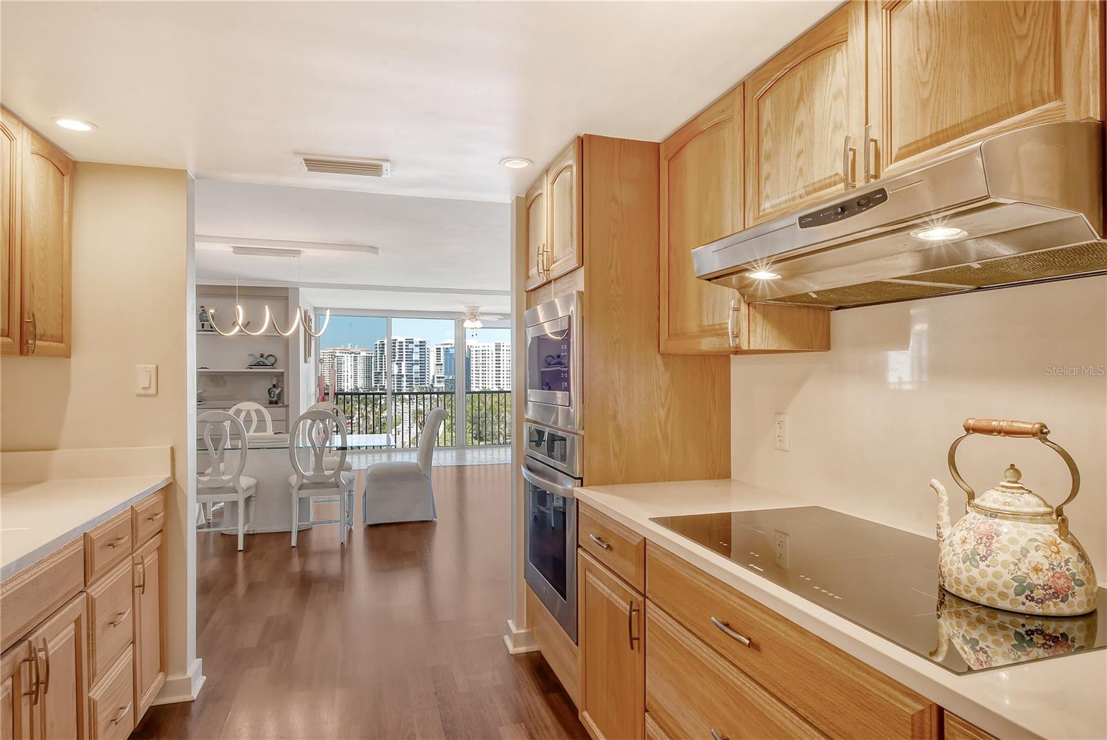 435 S GULFSTREAM AVE #1004, SARASOTA, FL, 34236