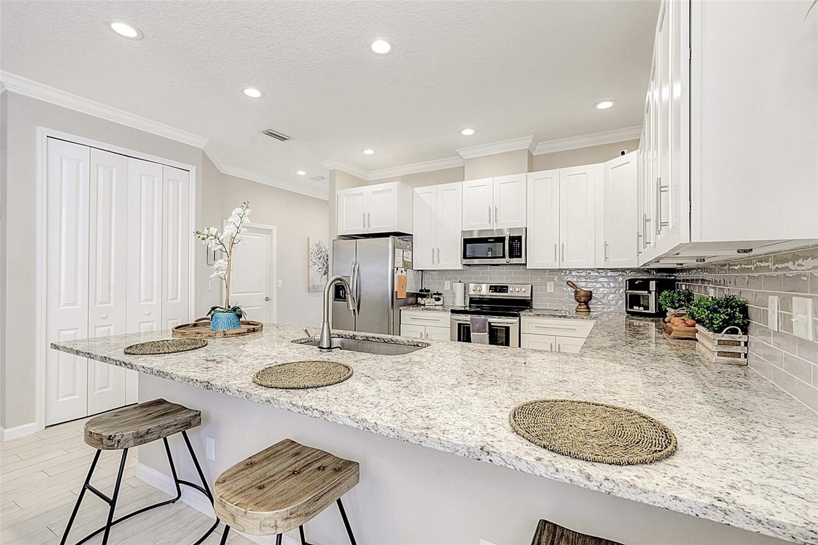 2029 SLOANS OUTLOOK DR, GROVELAND, FL, 34736