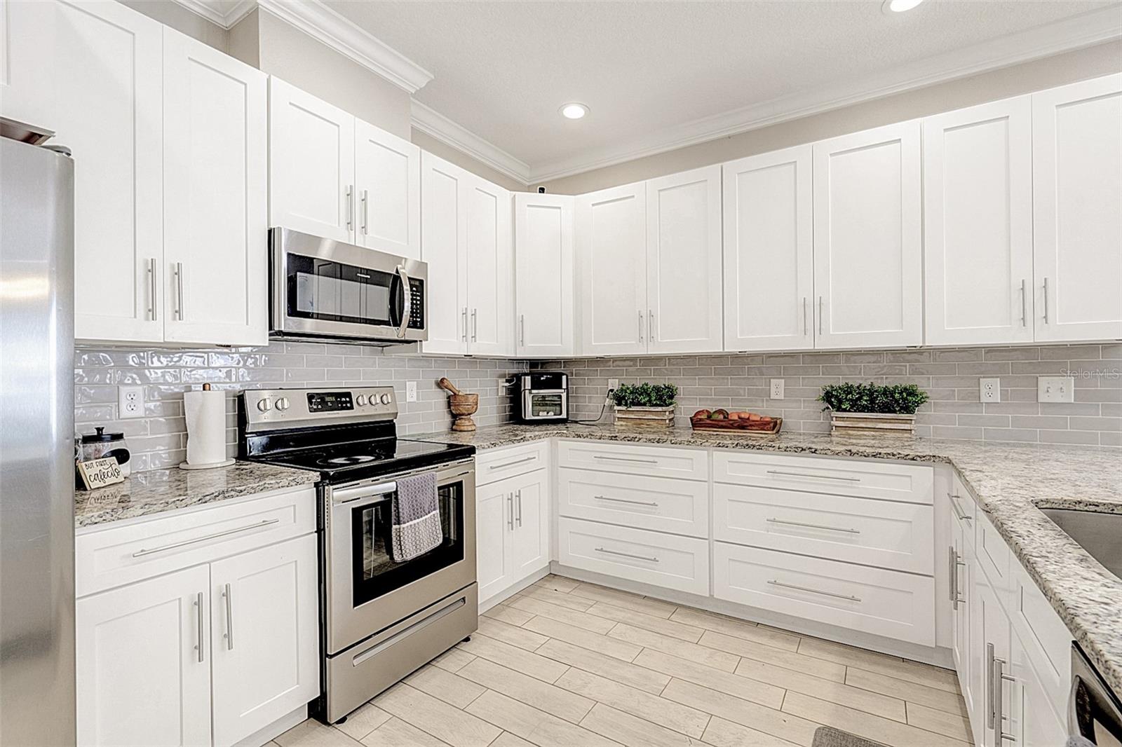 2029 SLOANS OUTLOOK DR, GROVELAND, FL, 34736