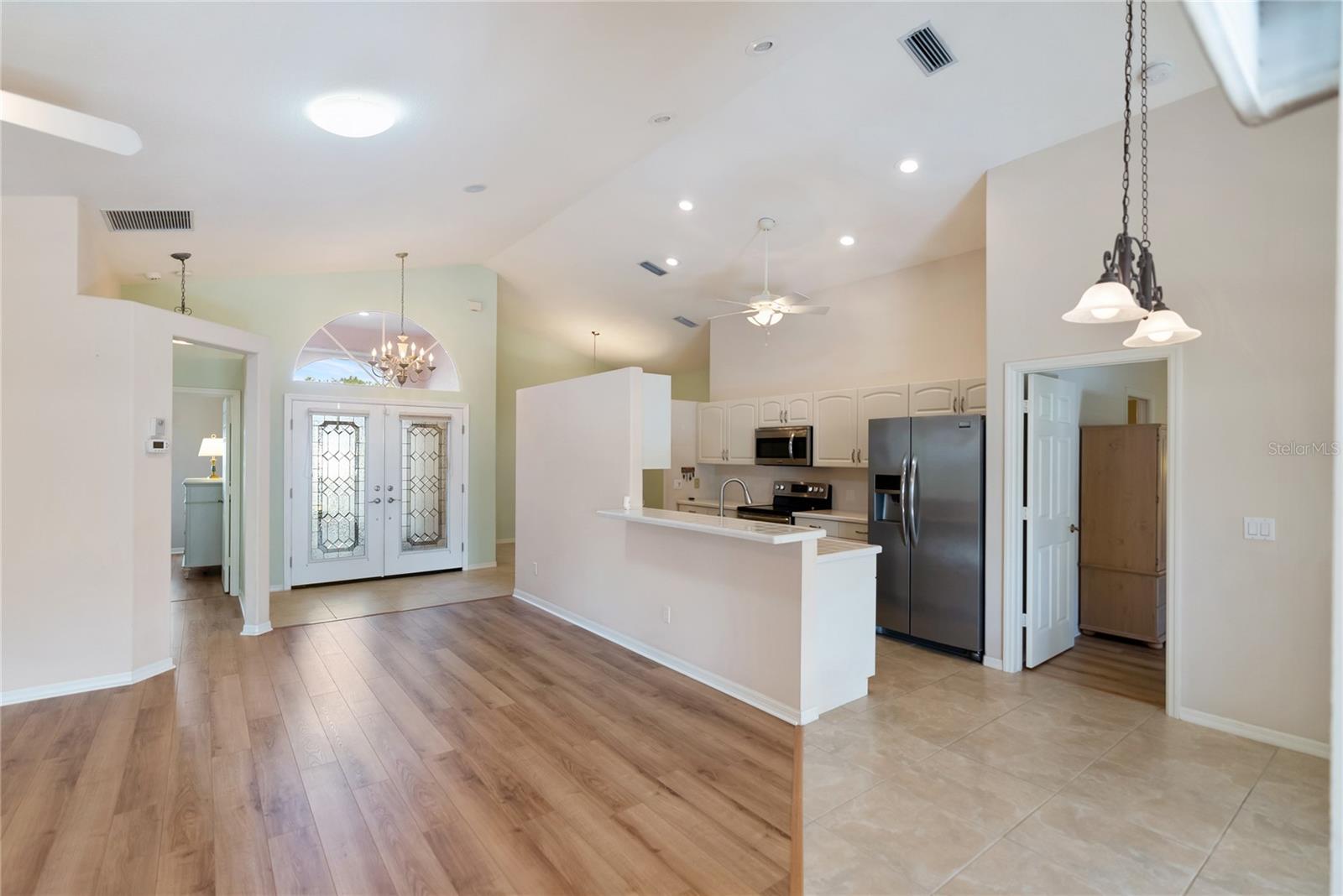 204 VENICE PALMS BLVD, VENICE, FL, 34292