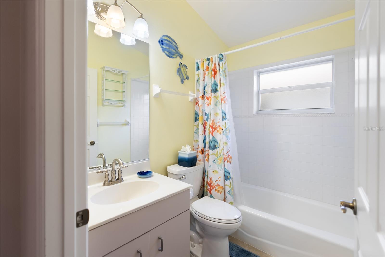 204 VENICE PALMS BLVD, VENICE, FL, 34292