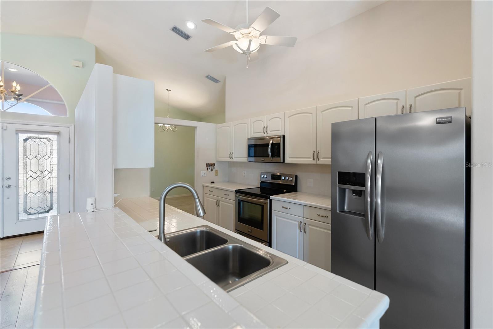 204 VENICE PALMS BLVD, VENICE, FL, 34292