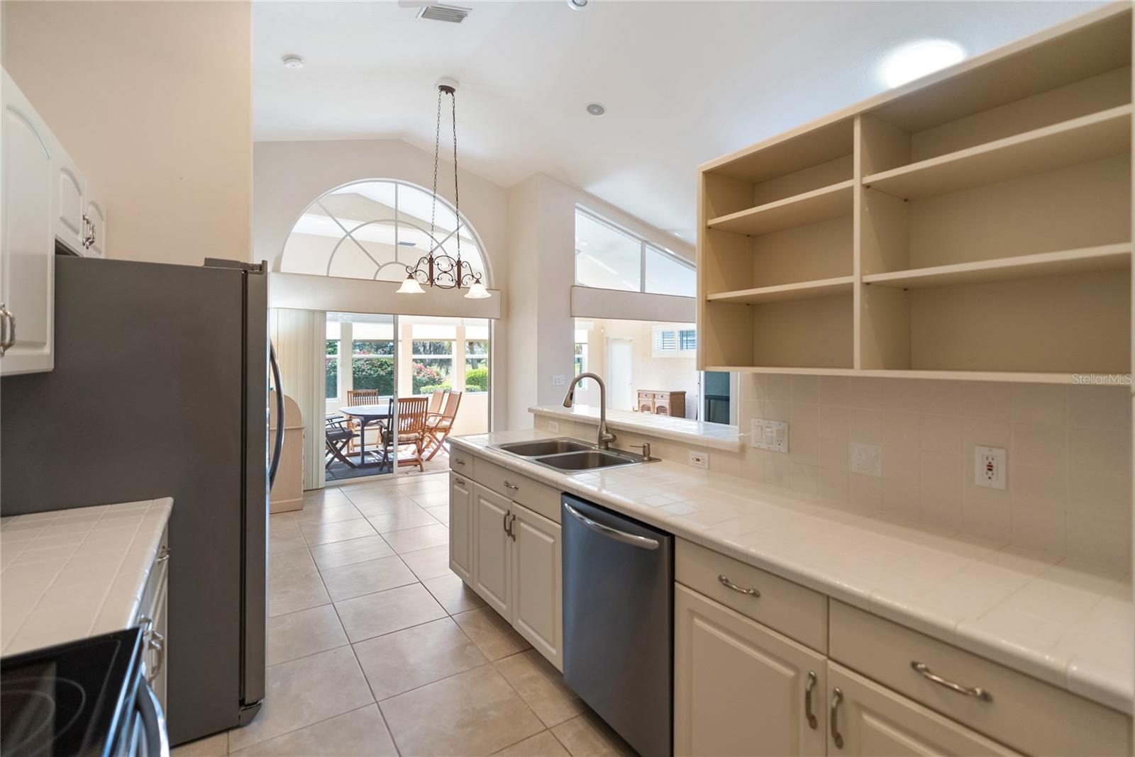 204 VENICE PALMS BLVD, VENICE, FL, 34292