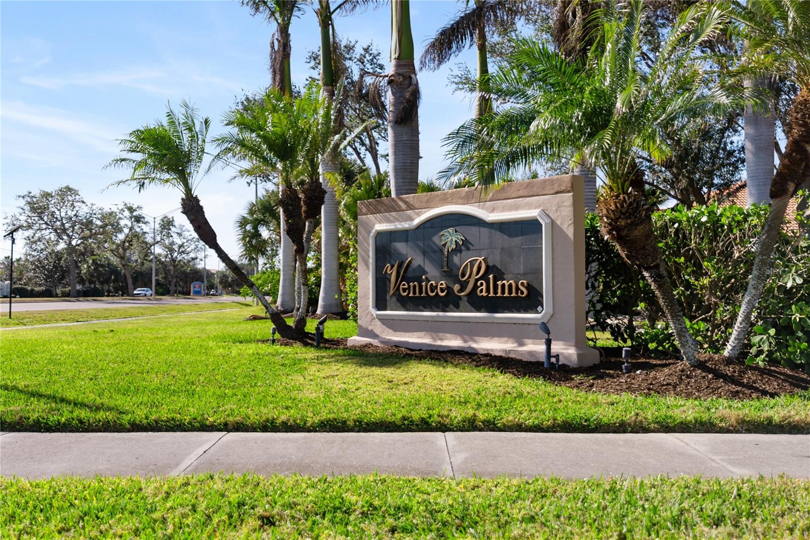 204 VENICE PALMS BLVD, VENICE, FL, 34292