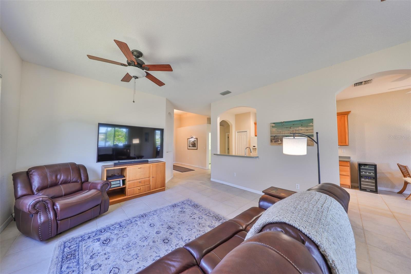 1031 EMERALD DUNES DR, SUN CITY CENTER, FL, 33573