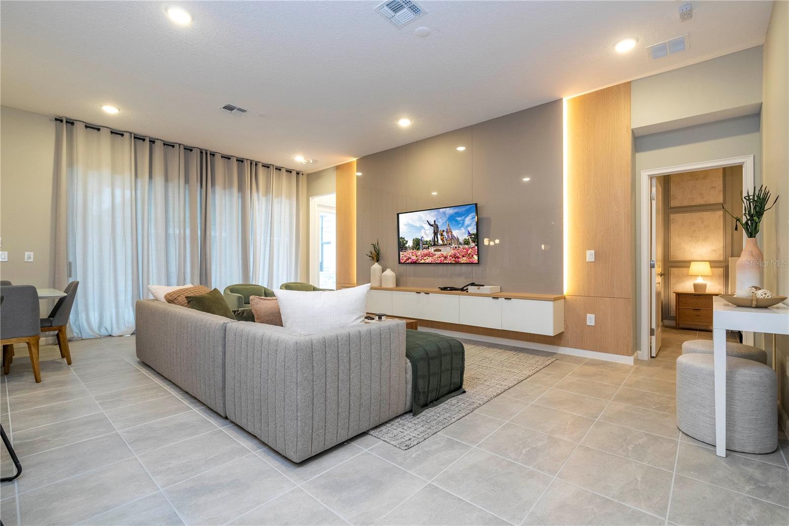 6152 HIGH SEAS DR, ORLANDO, FL, 32821