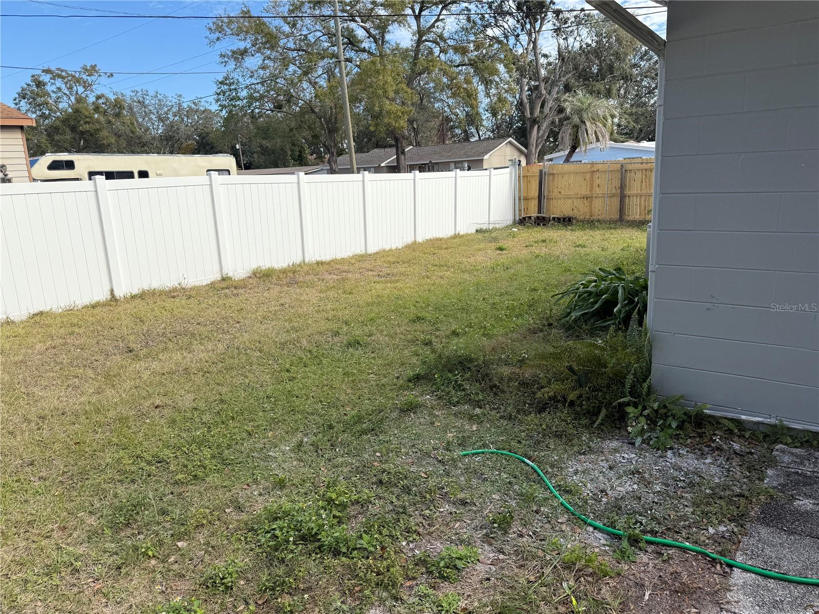201 W SENECA AVE, TAMPA, FL, 33612