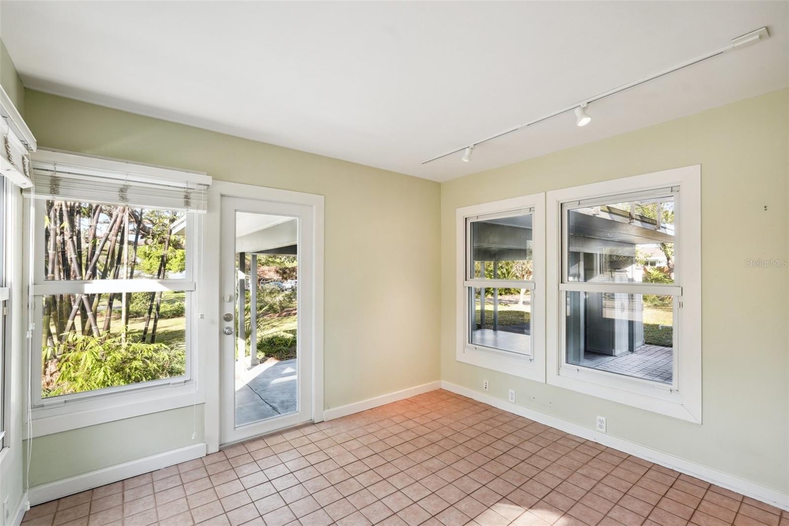 349 SCOTT AVE, SARASOTA, FL, 34243