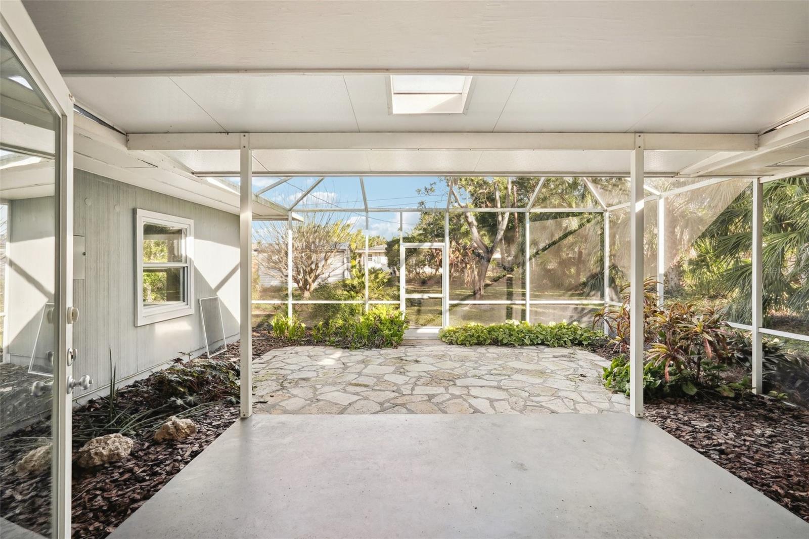 349 SCOTT AVE, SARASOTA, FL, 34243