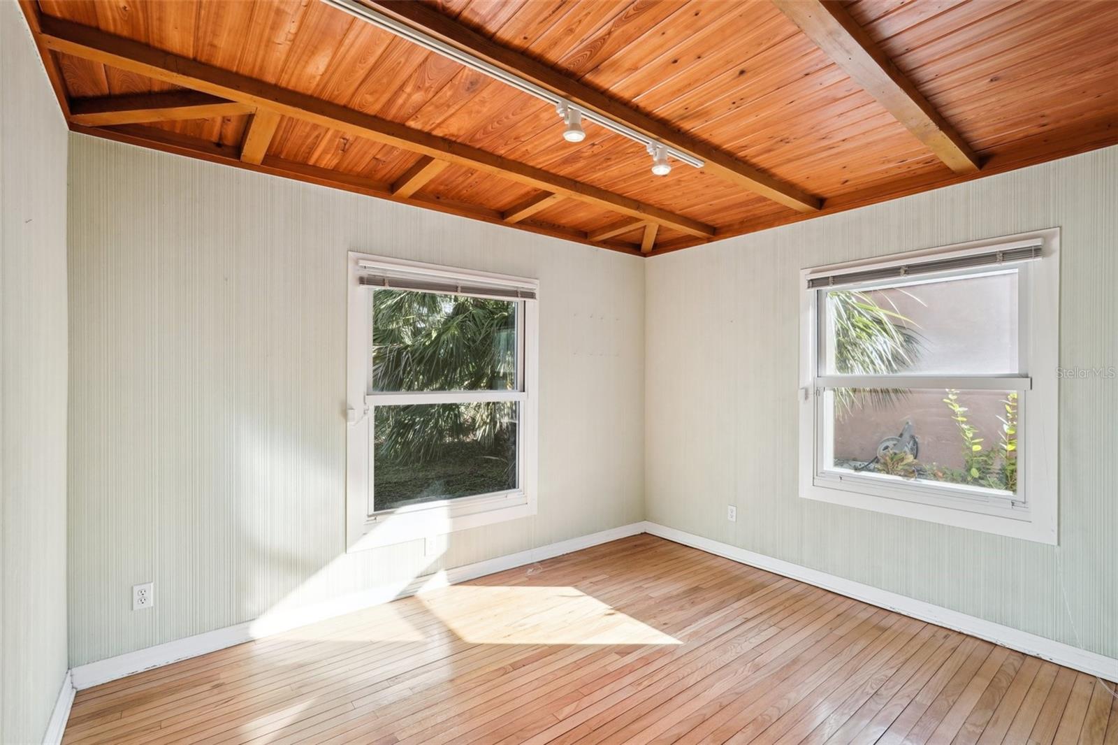 349 SCOTT AVE, SARASOTA, FL, 34243