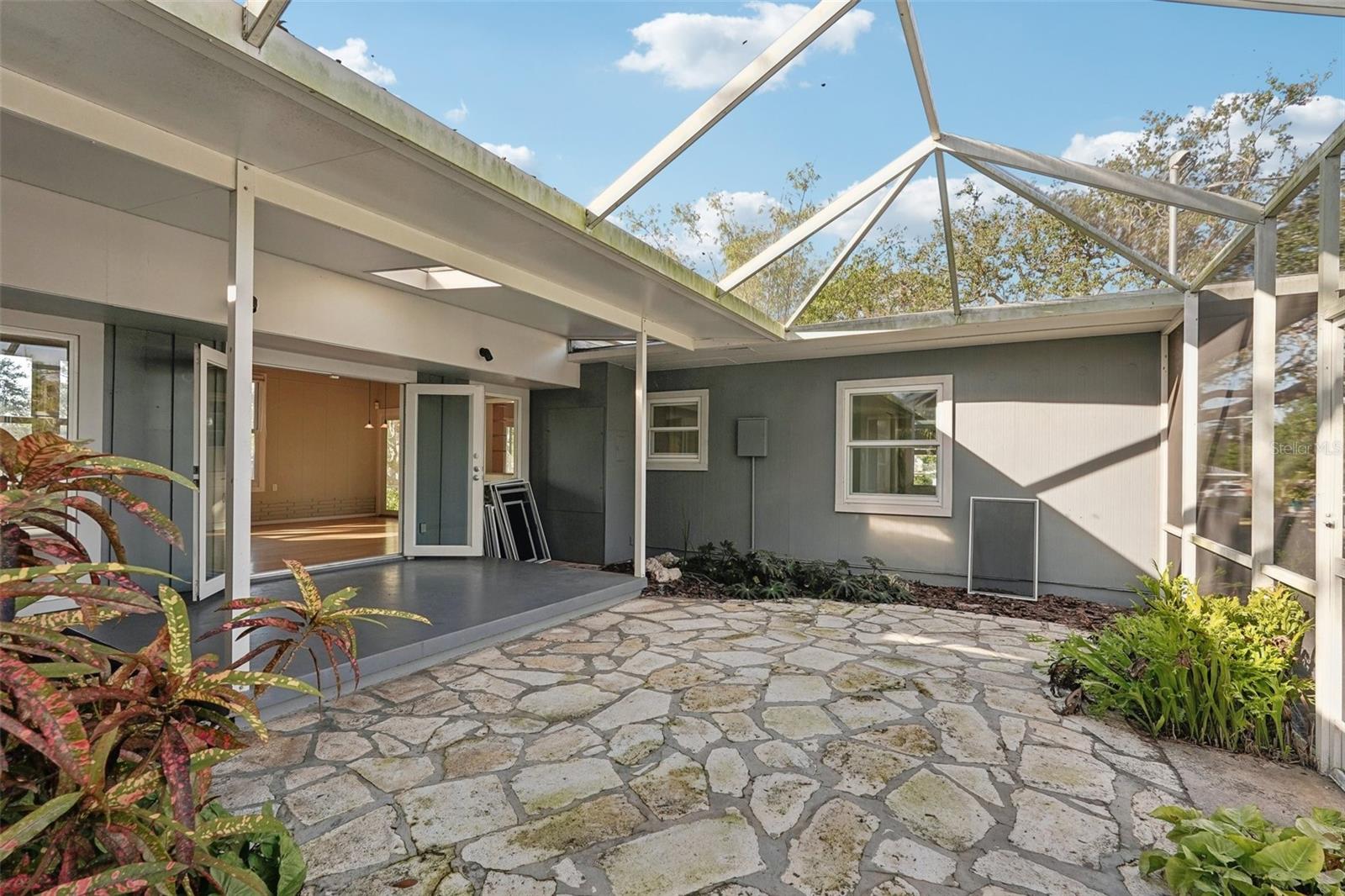 349 SCOTT AVE, SARASOTA, FL, 34243