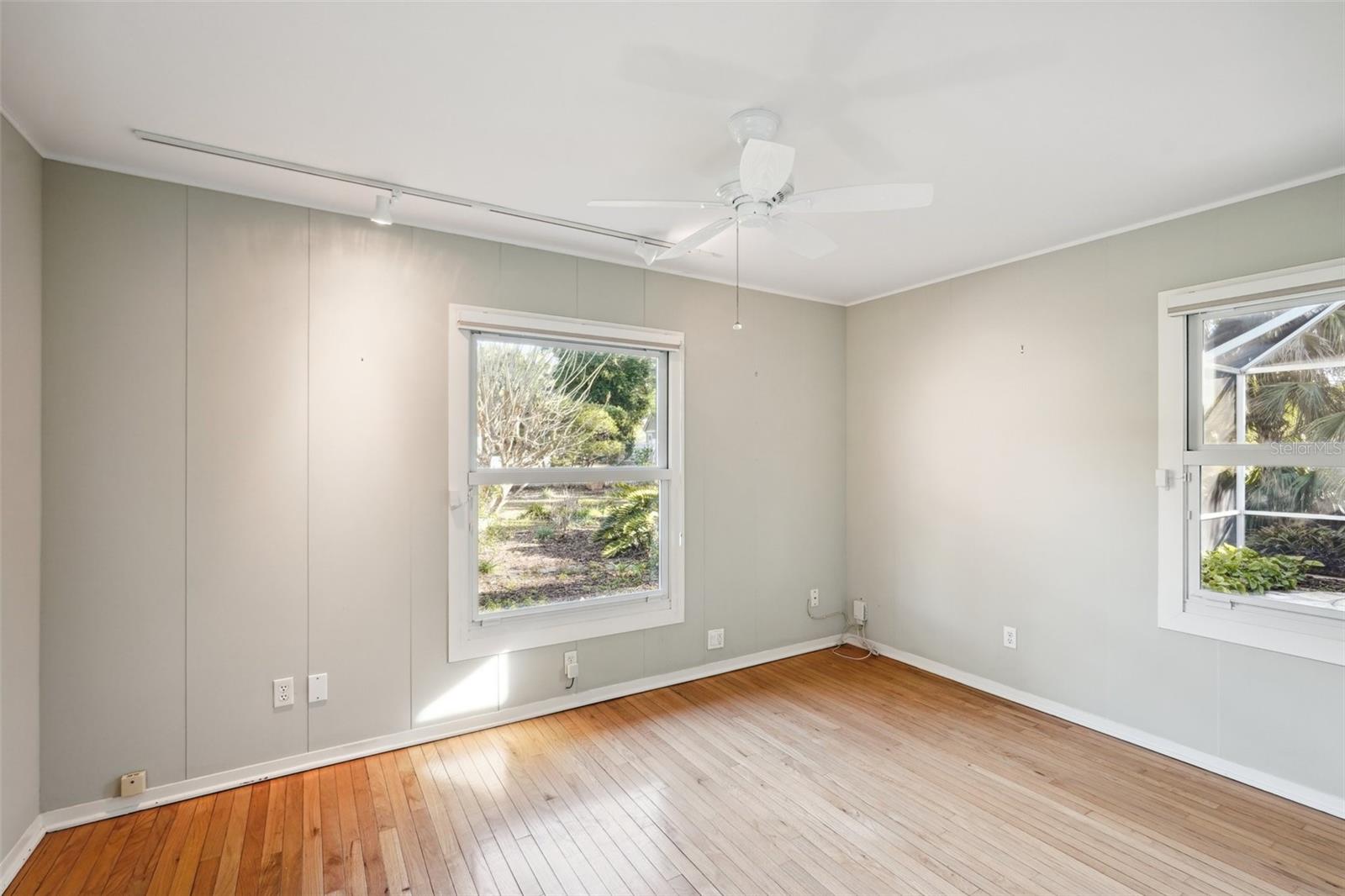 349 SCOTT AVE, SARASOTA, FL, 34243